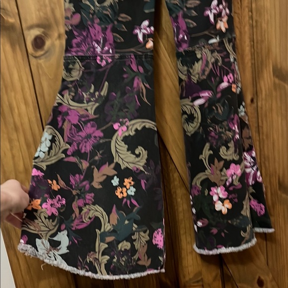 C & V Bell Bottom Jeans - Picture 5 of 6